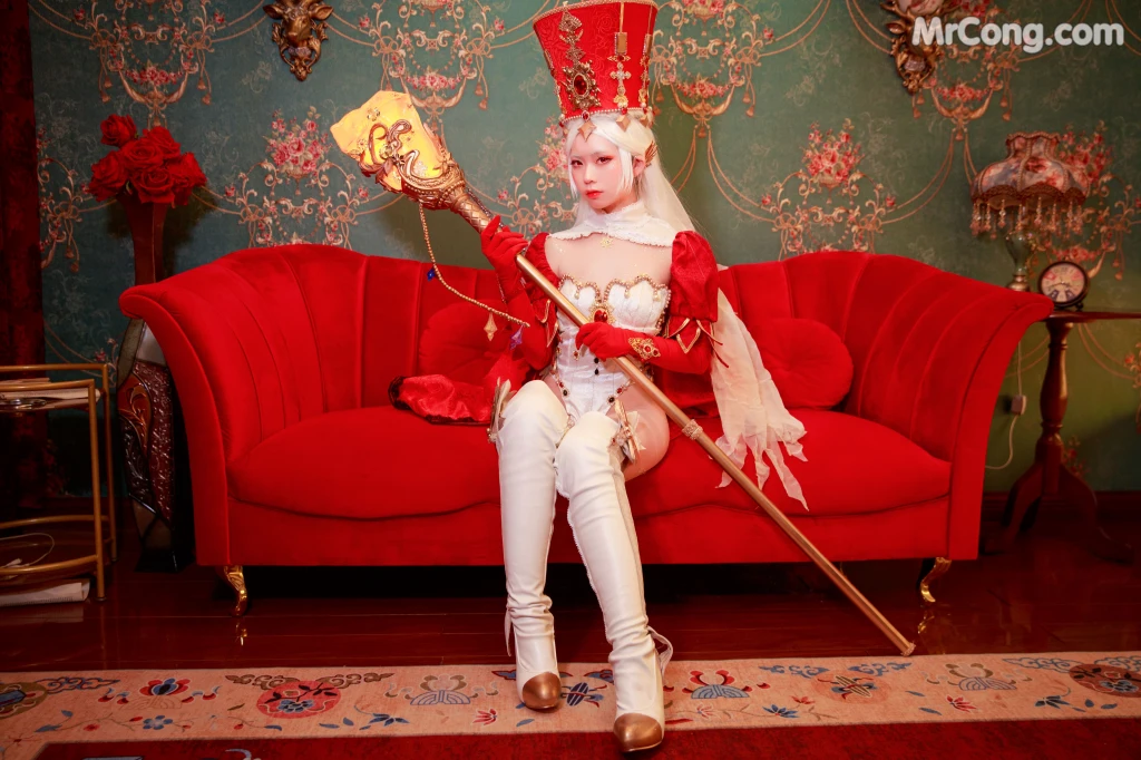 Coser@G44不会受伤 Vol.061: 教皇 (20 photos)