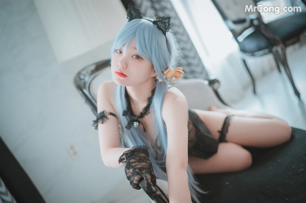 DJAWA Photo – Jeong Jenny (정제니): “Schwarz und Wei Katzenmädchen” (34 photos) – Page 2