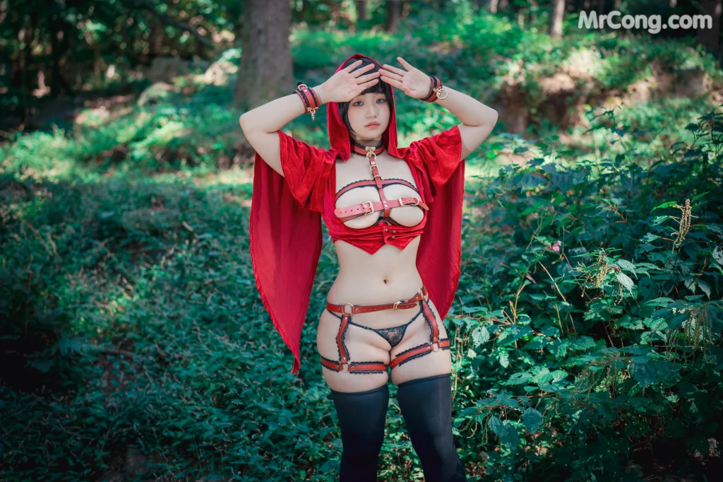 DJAWA Photo – Mimmi (밈미): “Naughty Red Hiring Hood” (125 photos)