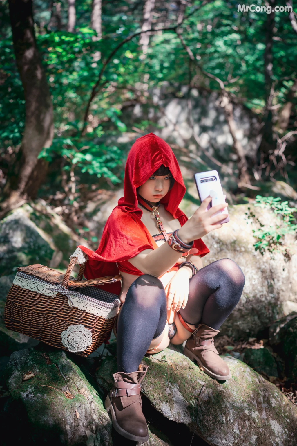 DJAWA Photo – Mimmi (밈미): “Naughty Red Hiring Hood” (125 photos) – Page 5