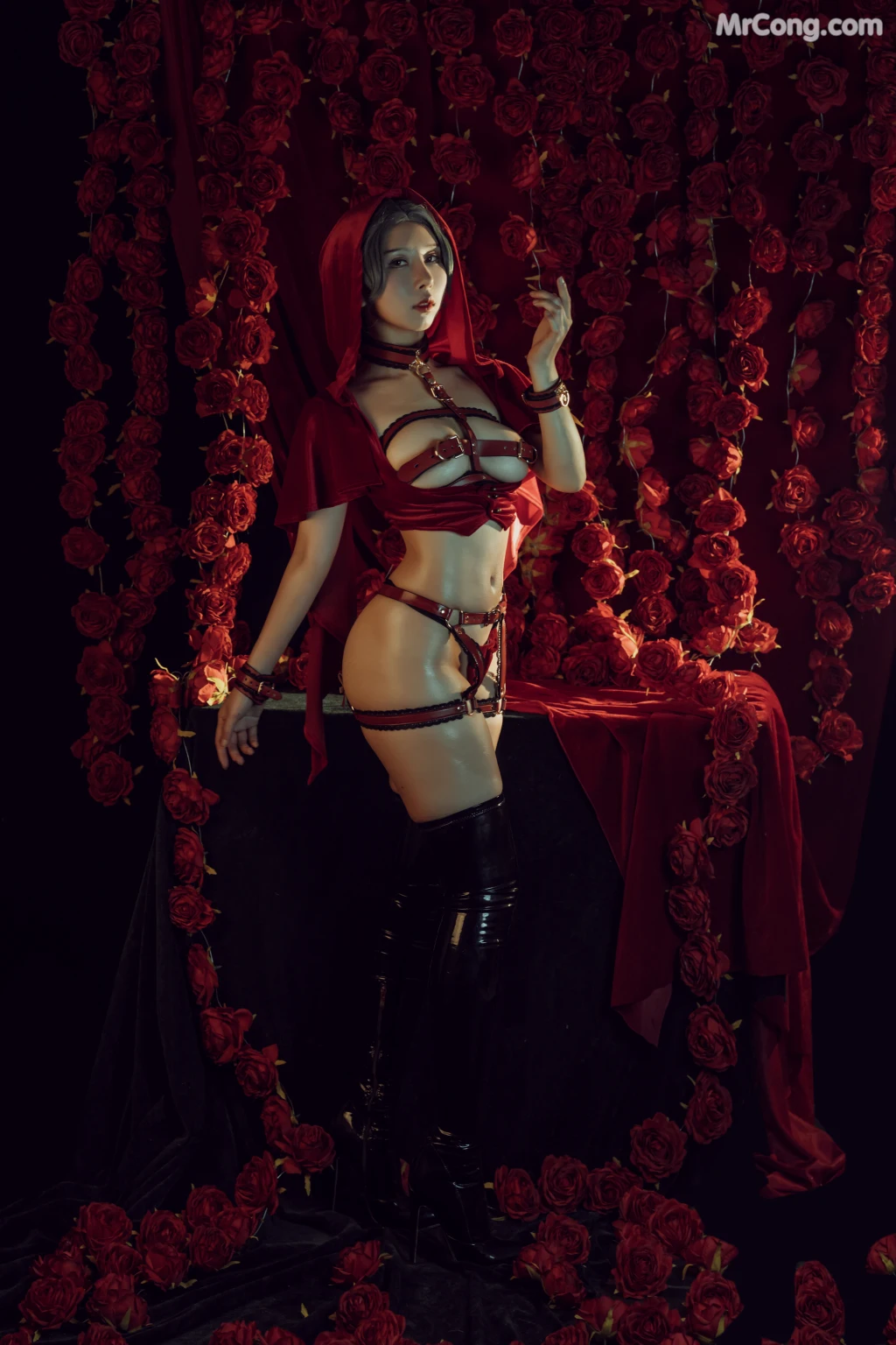 Coser@云溪溪 (Yunx1x1) Vol.015: 奶桃 玫瑰 (40 photos) – Page 2