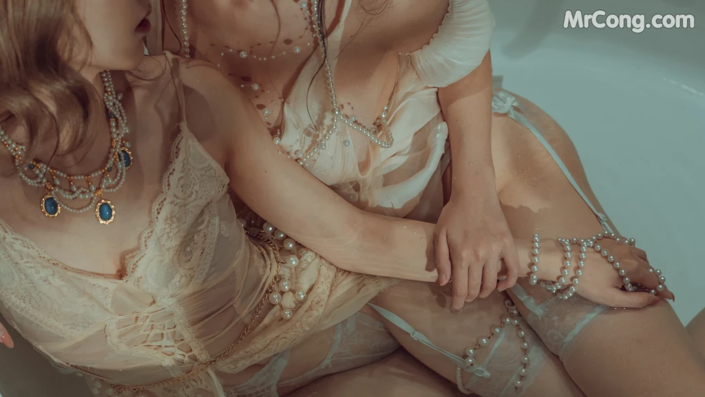 Coser@云溪溪 (Yunx1x1) Vol.016: 双人百合 (60 photos) – Page 3