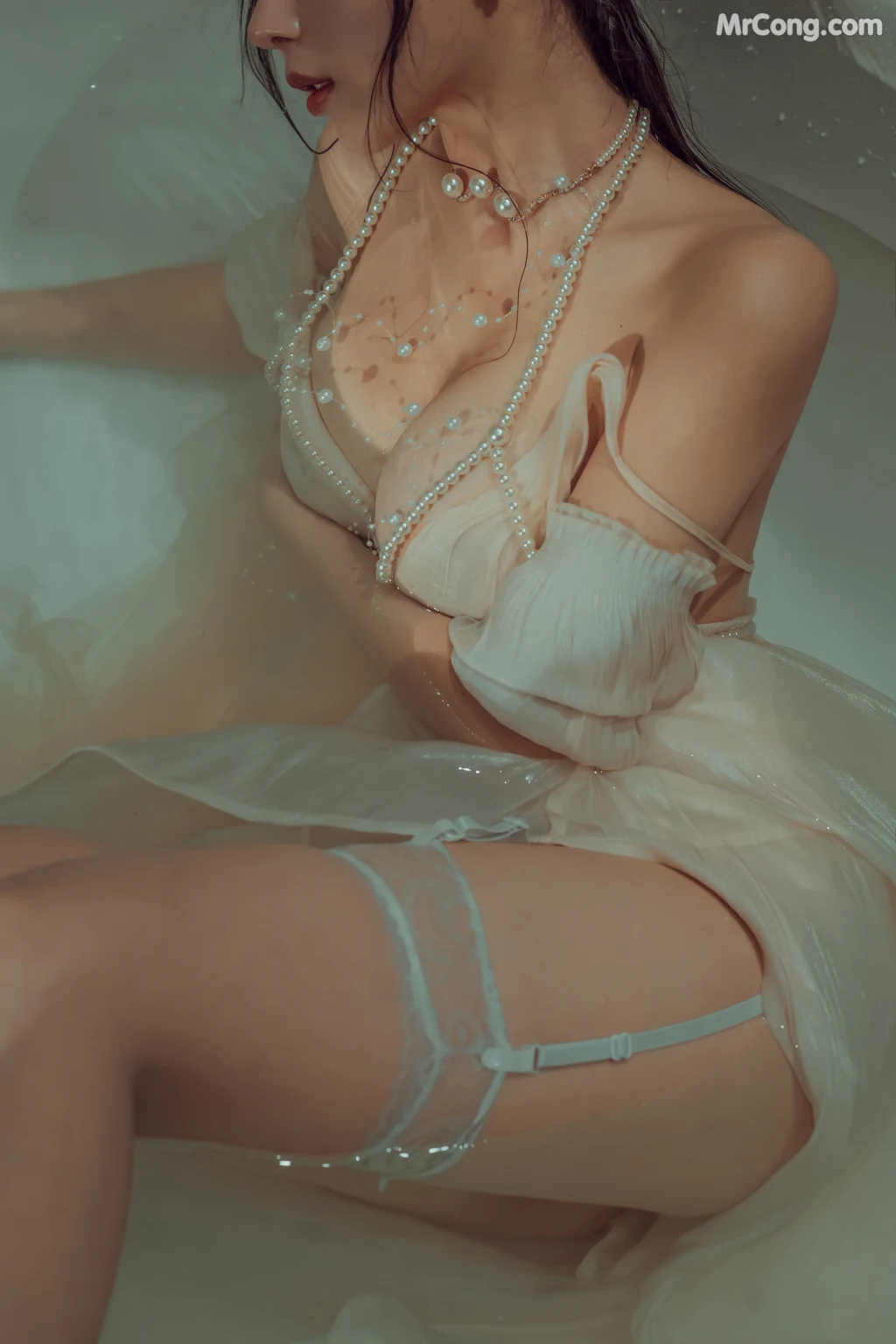 Coser@云溪溪 (Yunx1x1) Vol.016: 双人百合 (60 photos) – Page 4