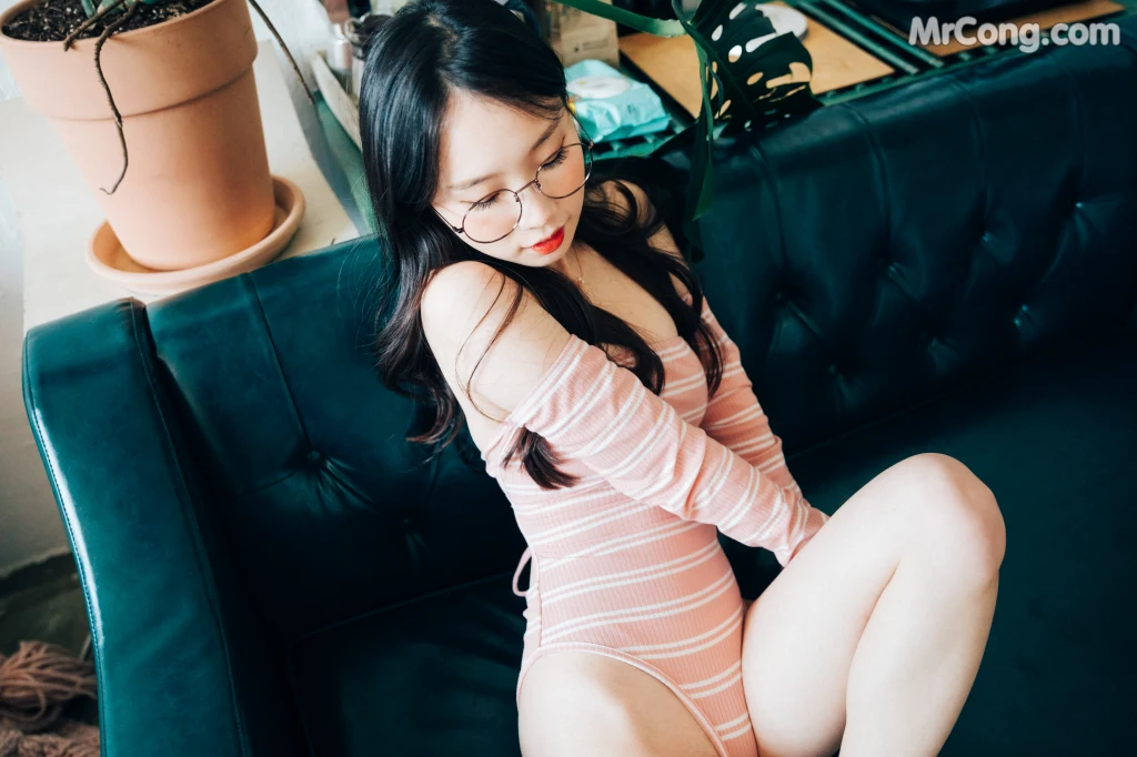 [Loozy] Pureding – Assistant (64 photos) – Page 3