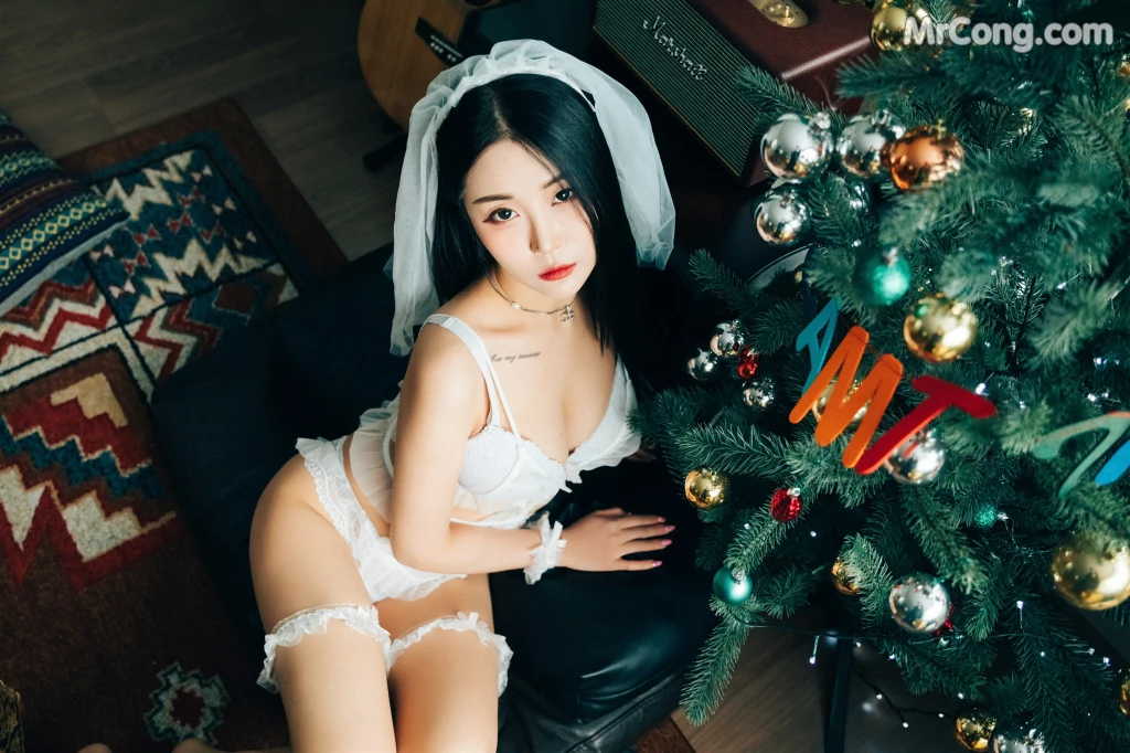 [Loozy] Bomi (보미): Holiday (94 photos) – Page 5