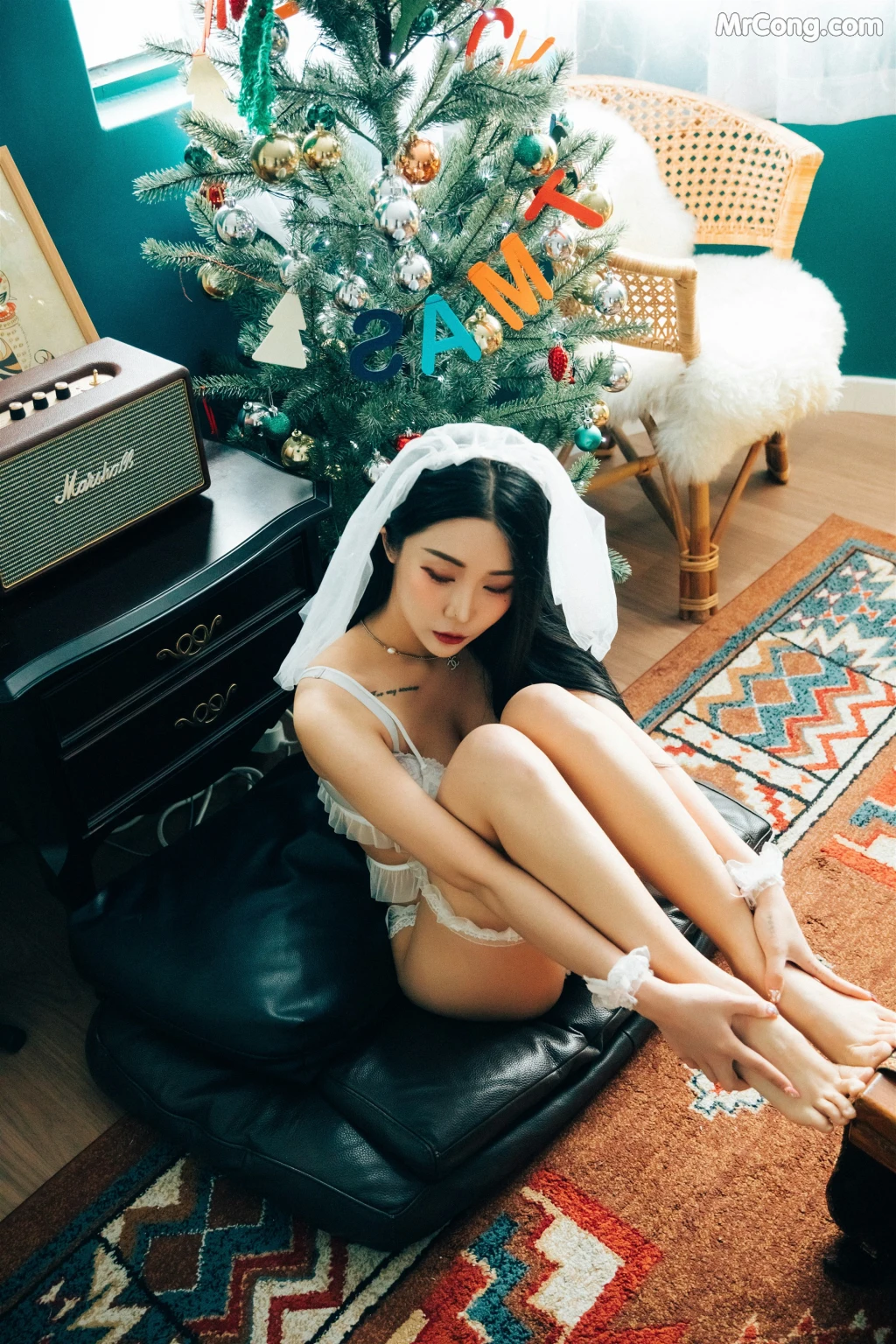 [Loozy] Bomi (보미): Holiday (94 photos) – Page 5