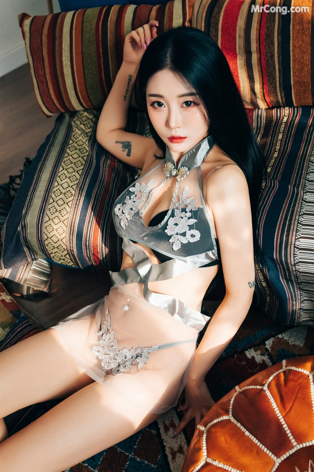 [Loozy] Bomi (보미): Holiday (94 photos) – Page 8