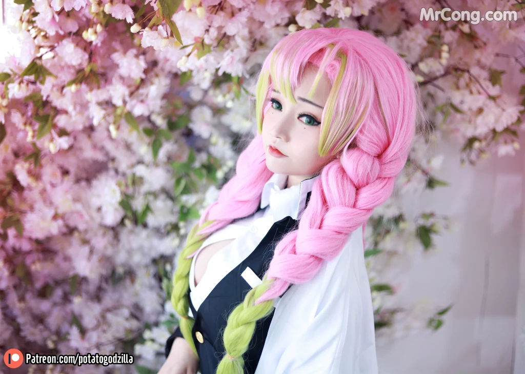 Coser@Potato Godzilla: Mitsuri Kanroji (65 photos + 26 videos)