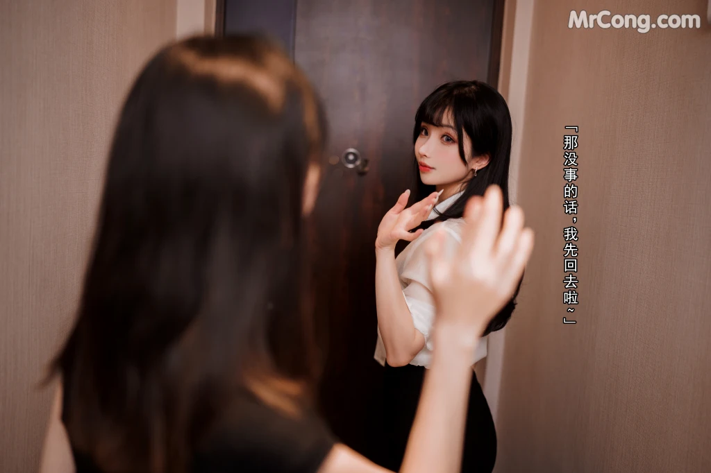Coser@rioko凉凉子 Vol.093: 黑丝ol制服双人 (102 photos + 11 videos) – Page 9