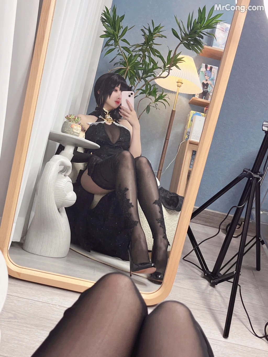 Coser@rioko凉凉子 Vol.094: 镇海 自拍 (20 photos) – Page 2