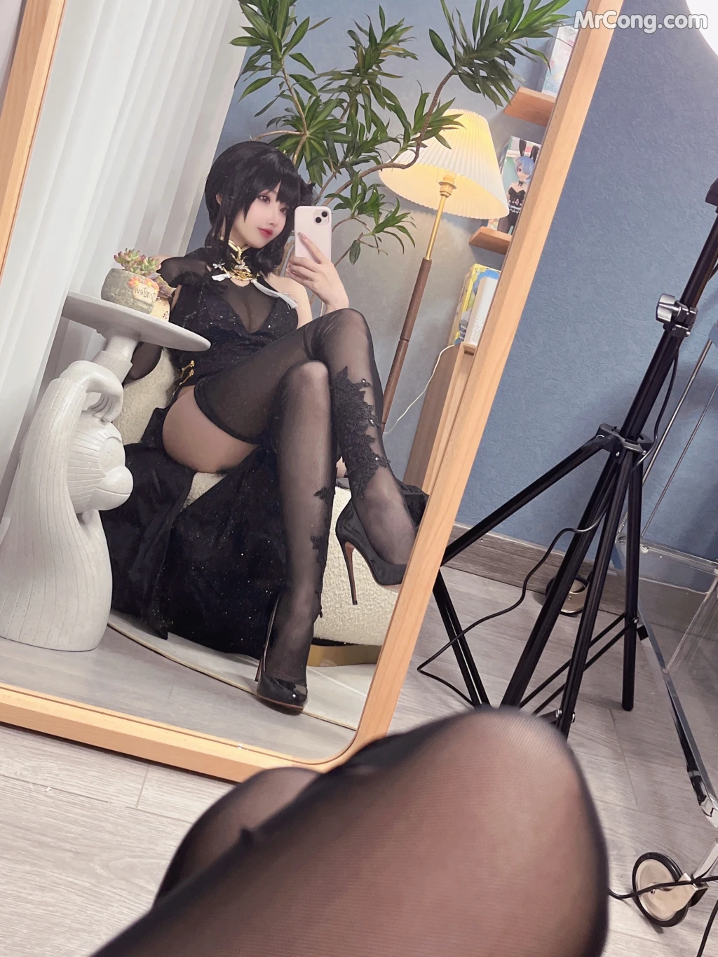 Coser@rioko凉凉子 Vol.094: 镇海 自拍 (20 photos) – Page 2