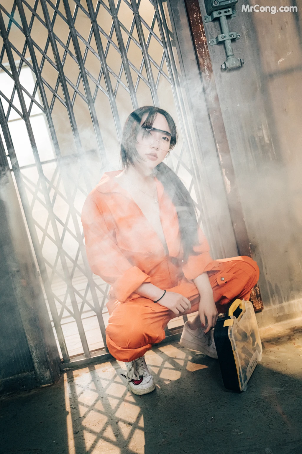 [Loozy] Son Ye-Eun (손예은): Where Are My Tools (86 photos)