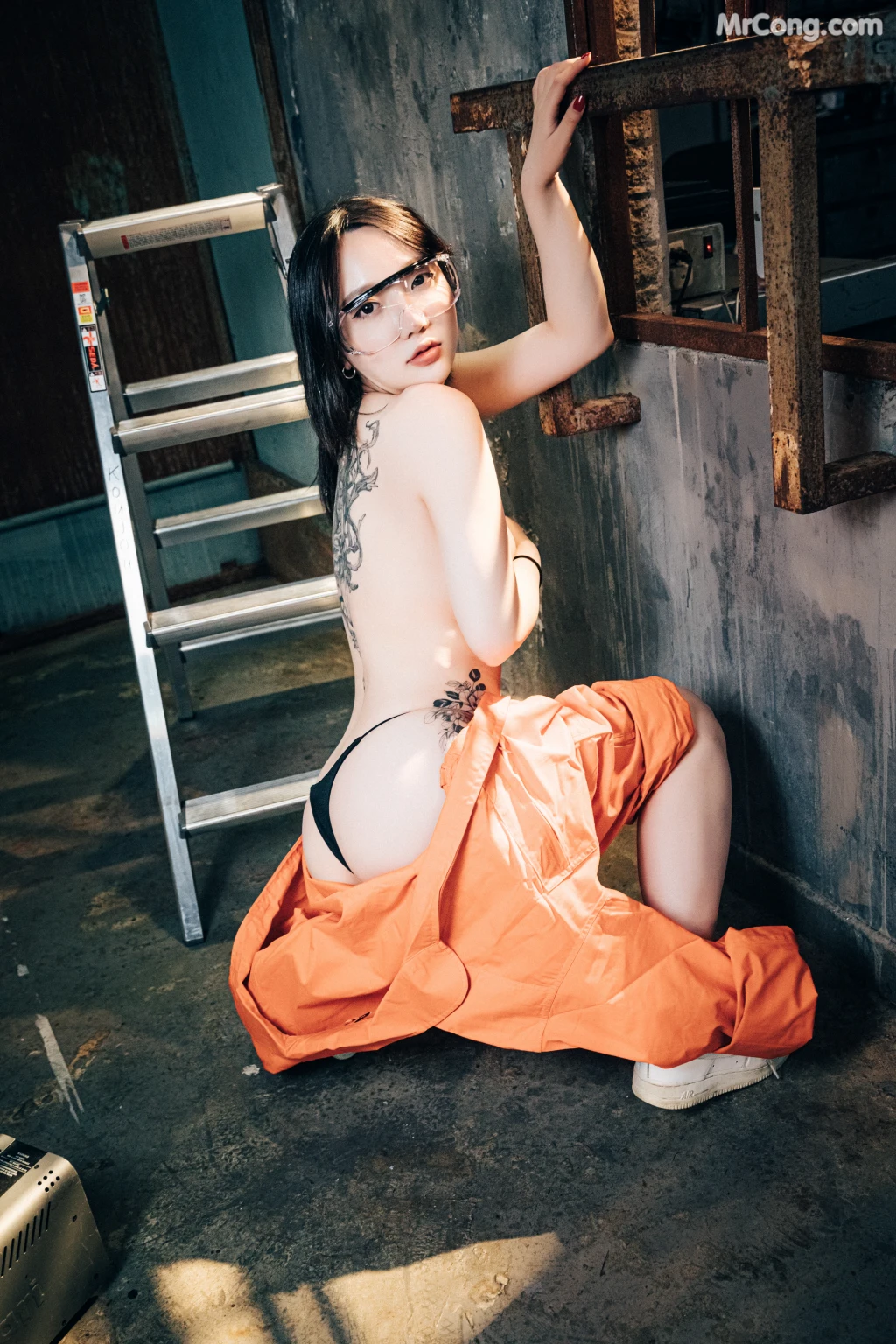 [Loozy] Son Ye-Eun (손예은): Where Are My Tools (86 photos) – Page 4