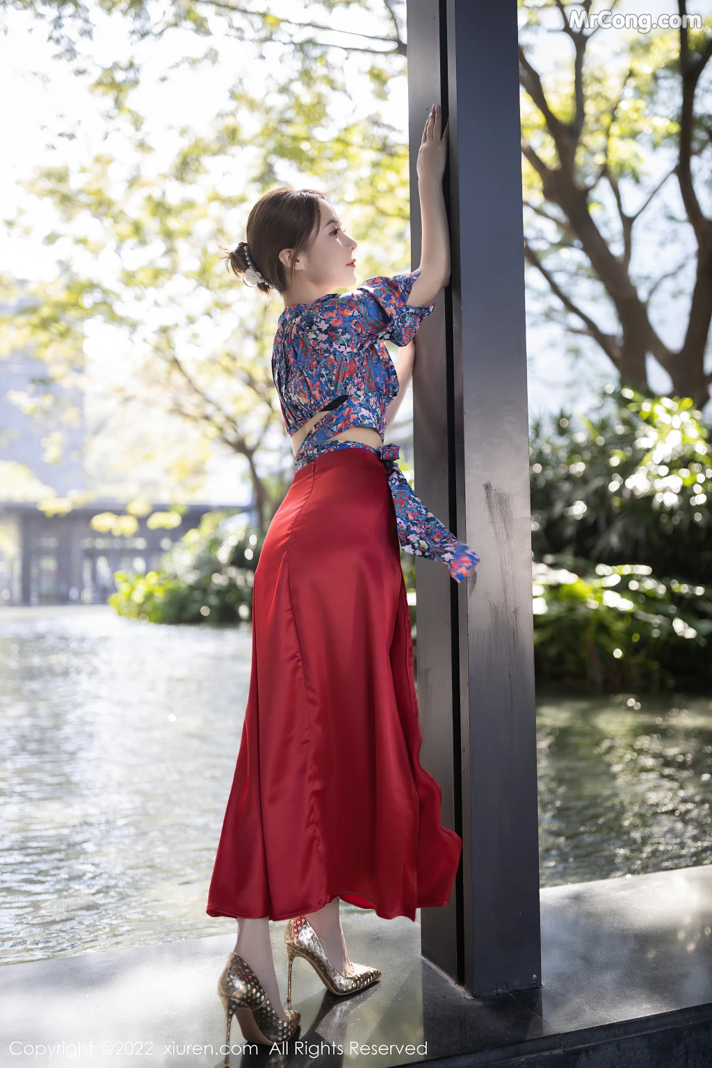 XIUREN No.4674: 鱼子酱Fish (75 photos)