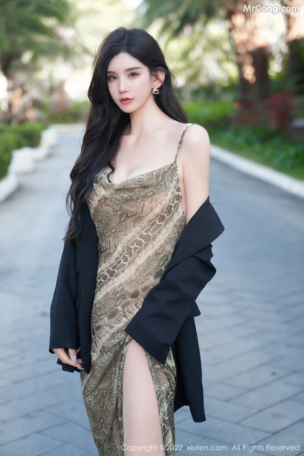 XIUREN No.4676: Zhou Yuxi (周于希Sally) (65 photos)