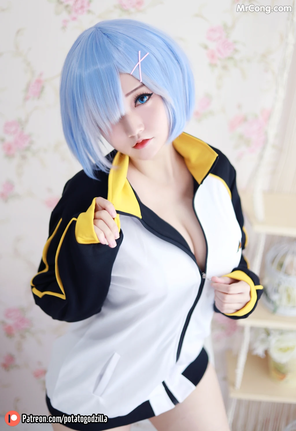 Coser@Potato Godzilla: Rem in Subaru Jacket (34 photos) – Page 2