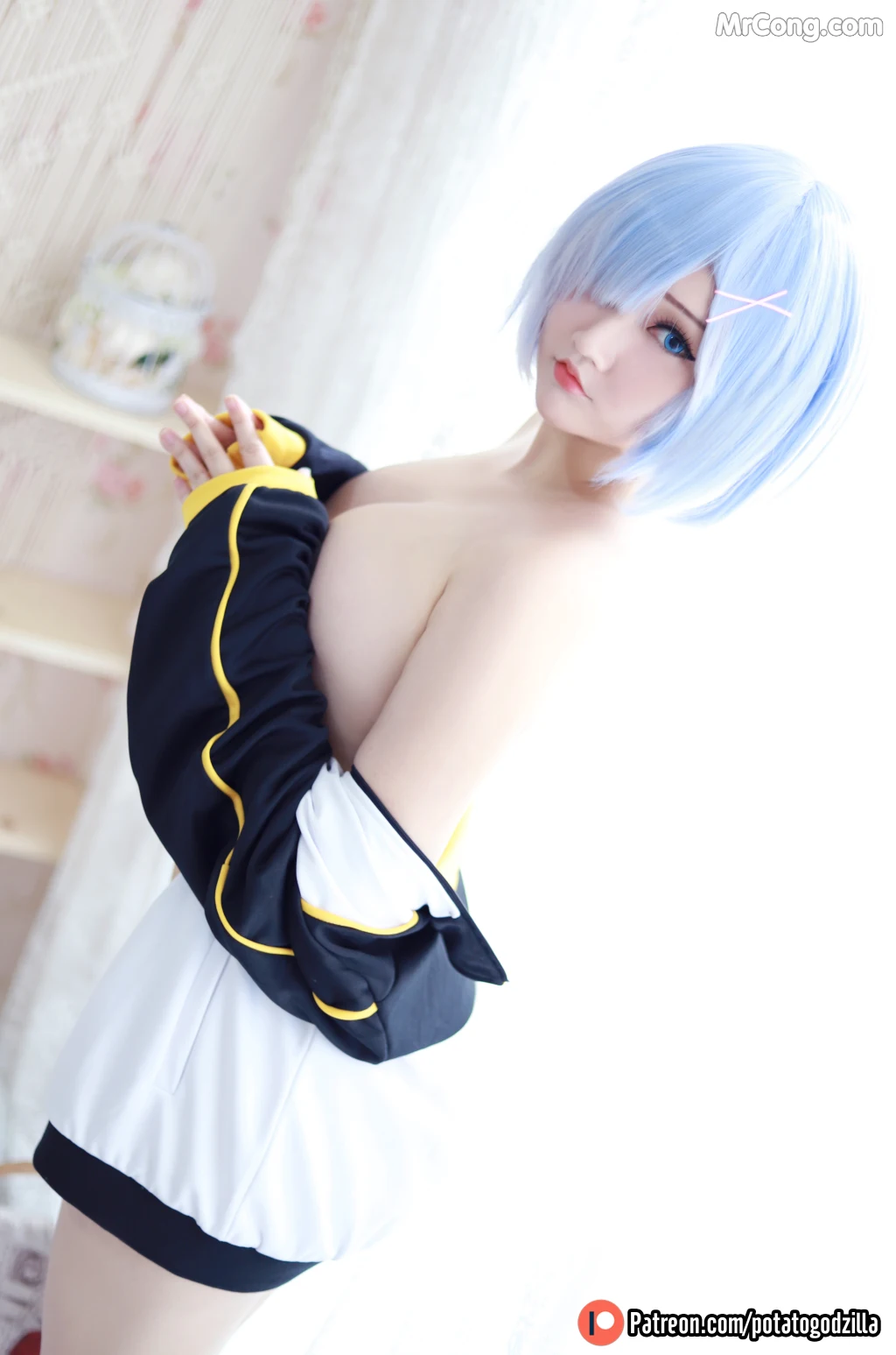 Coser@Potato Godzilla: Rem in Subaru Jacket (34 photos) – Page 3