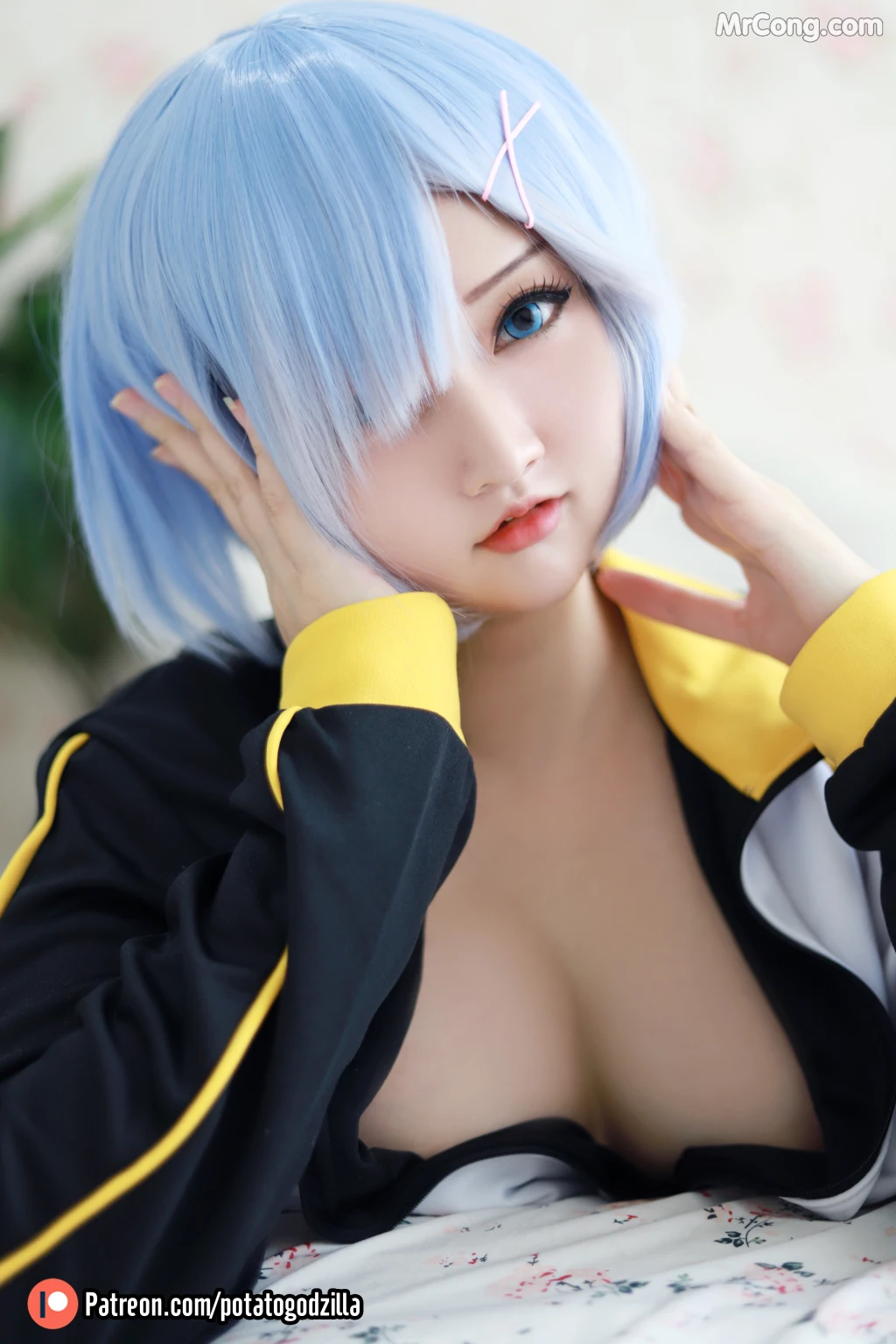 Coser@Potato Godzilla: Rem in Subaru Jacket (34 photos) – Page 4