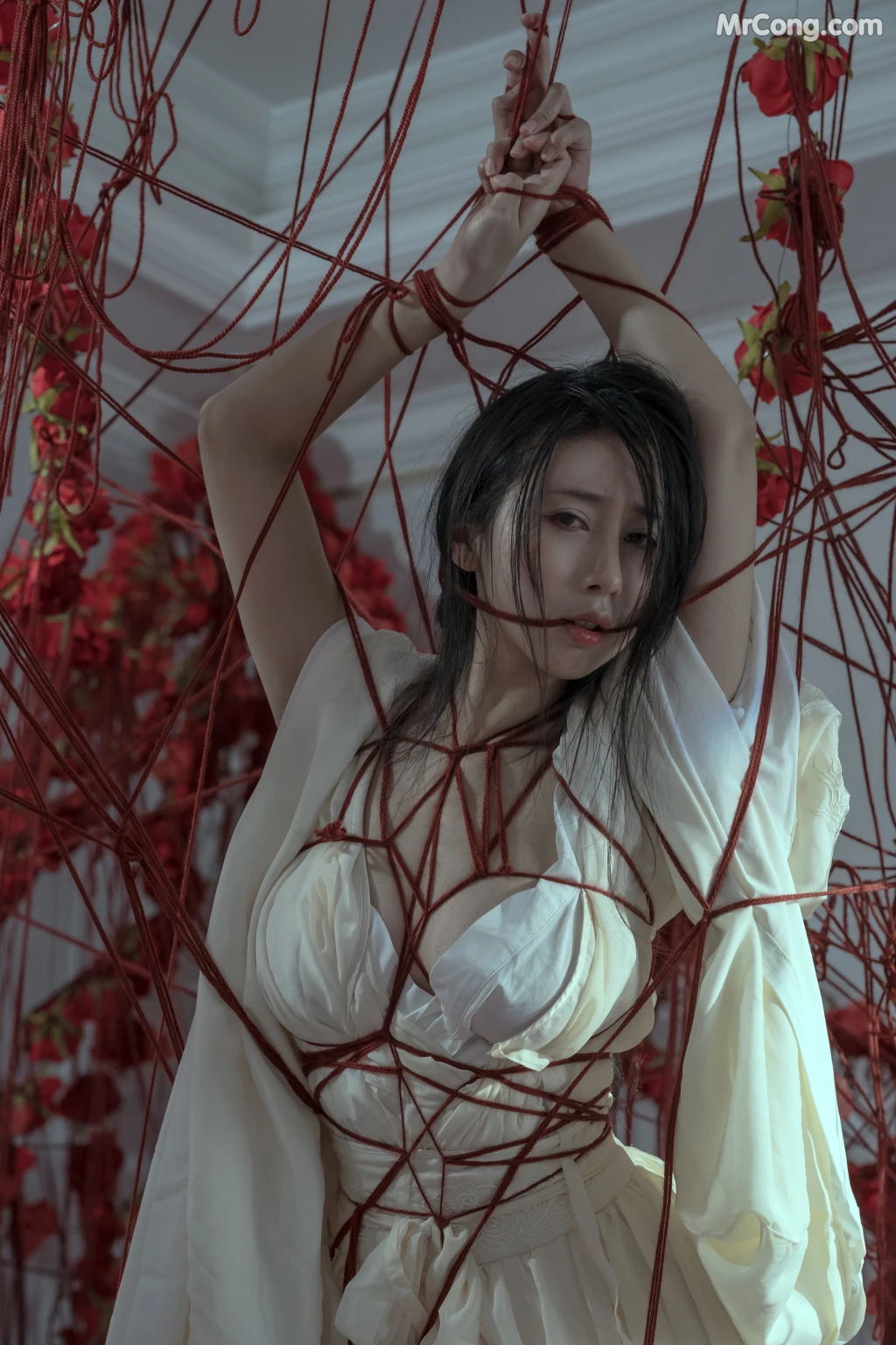 Coser@云溪溪 (Yunx1x1) Vol.020: 奶桃 囚鸟 (64 photos)