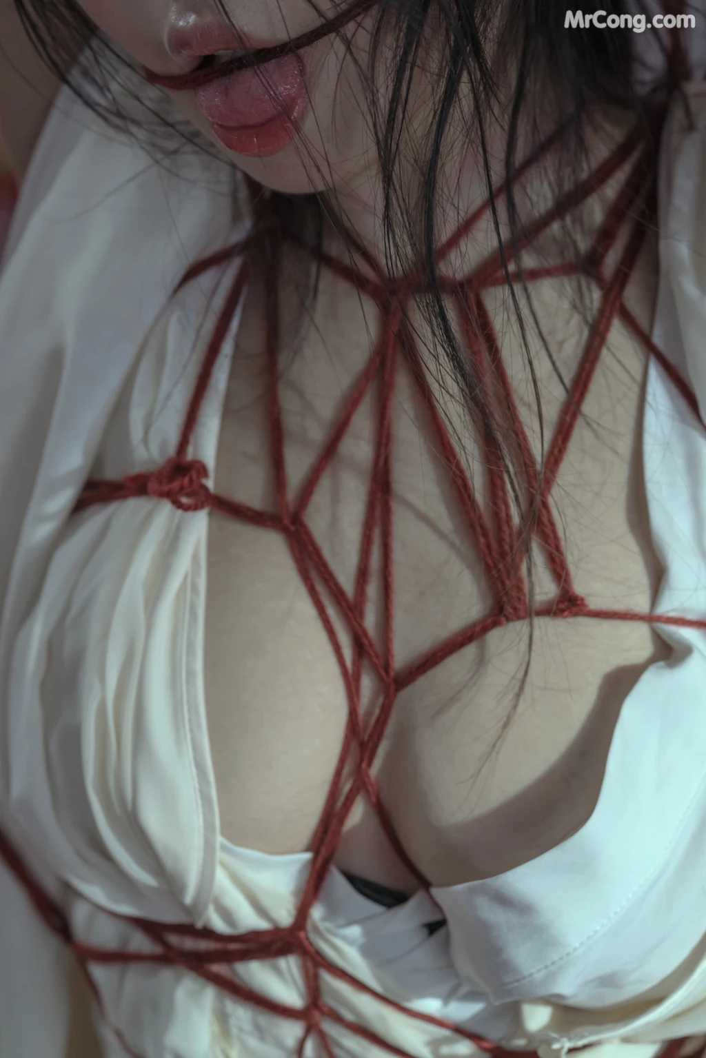 Coser@云溪溪 (Yunx1x1) Vol.020: 奶桃 囚鸟 (64 photos) – Page 2
