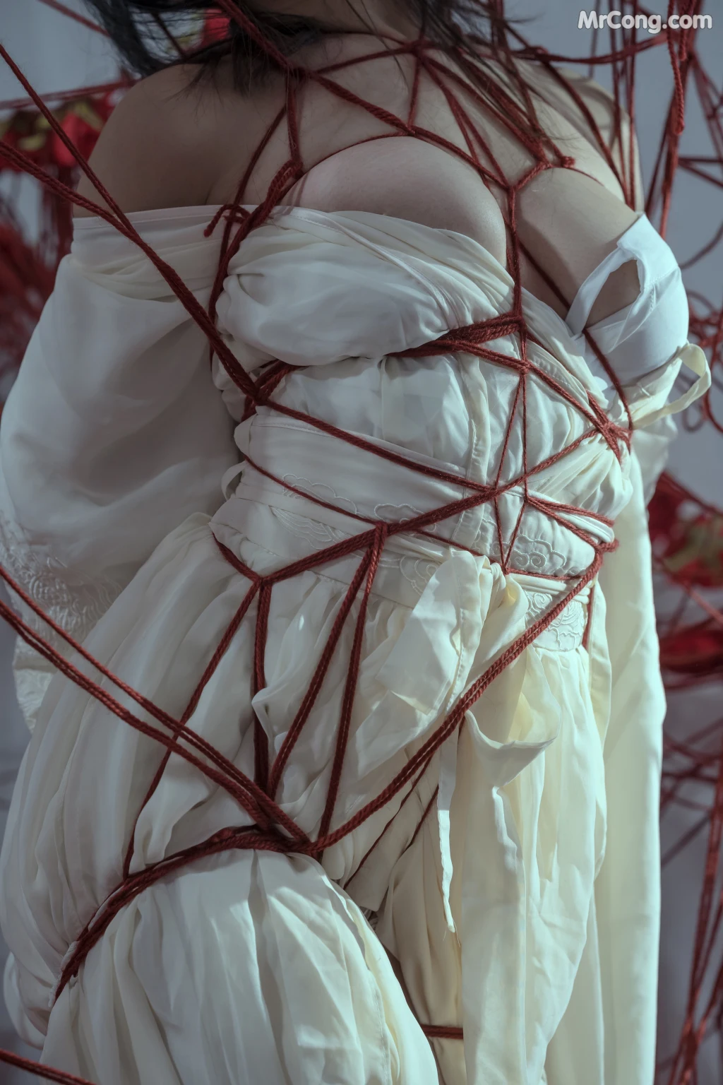 Coser@云溪溪 (Yunx1x1) Vol.020: 奶桃 囚鸟 (64 photos) – Page 2