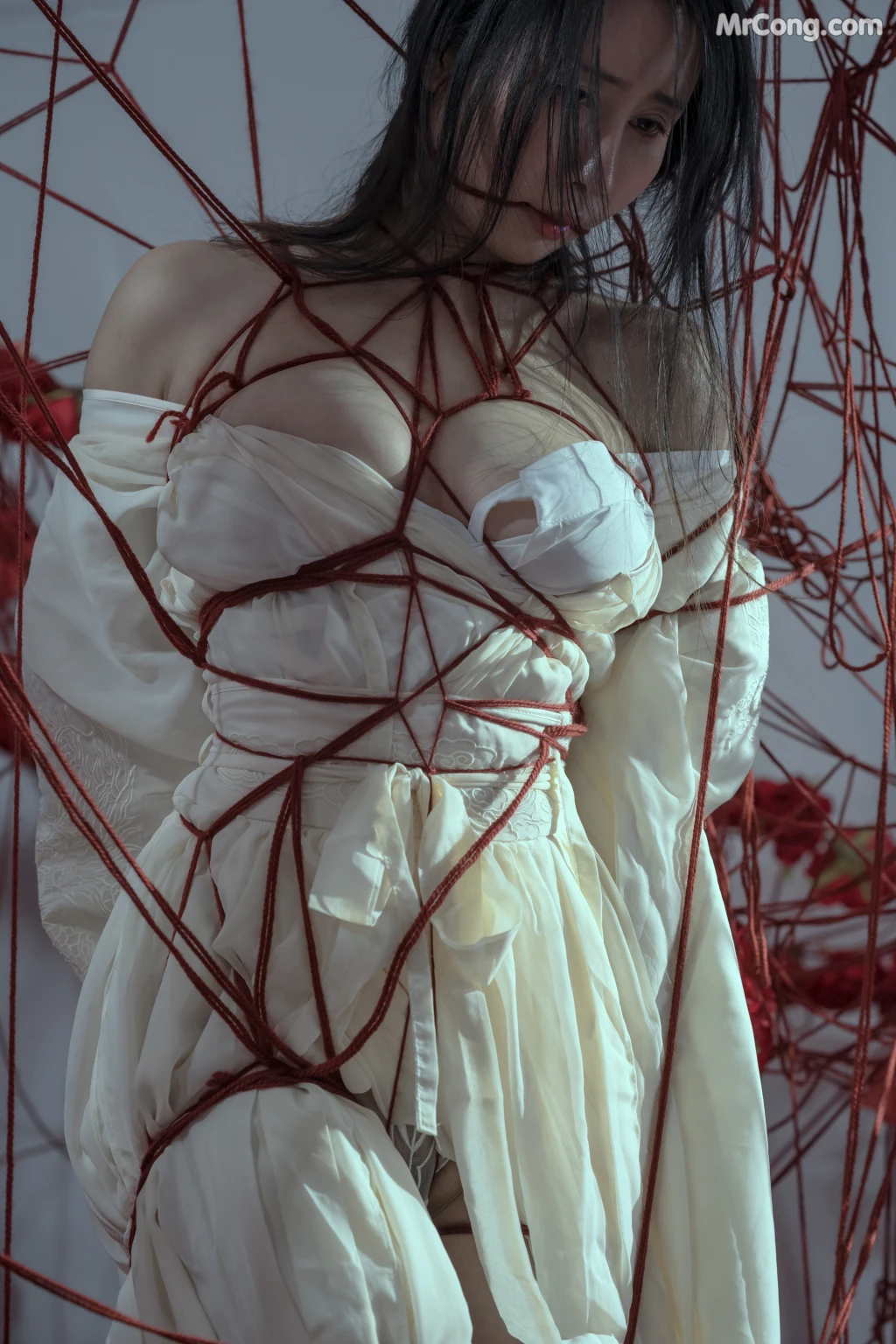 Coser@云溪溪 (Yunx1x1) Vol.020: 奶桃 囚鸟 (64 photos) – Page 2