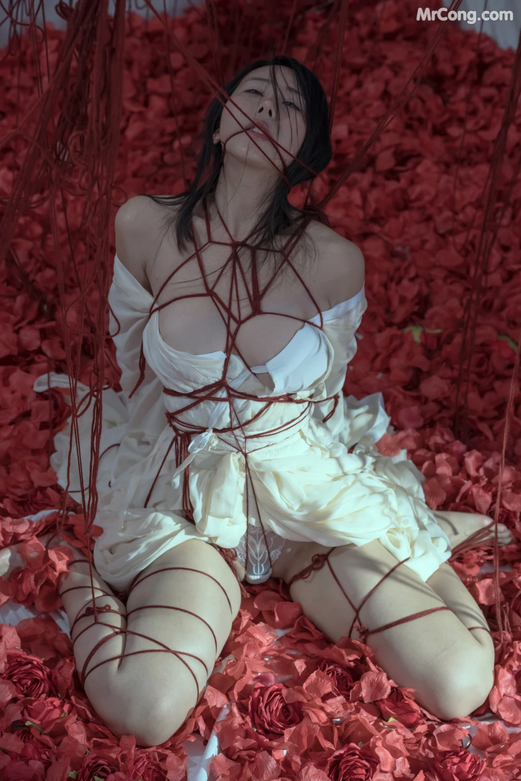 Coser@云溪溪 (Yunx1x1) Vol.020: 奶桃 囚鸟 (64 photos) – Page 3