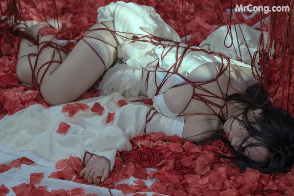Coser@云溪溪 (Yunx1x1) Vol.020: 奶桃 囚鸟 (64 photos) – Page 4