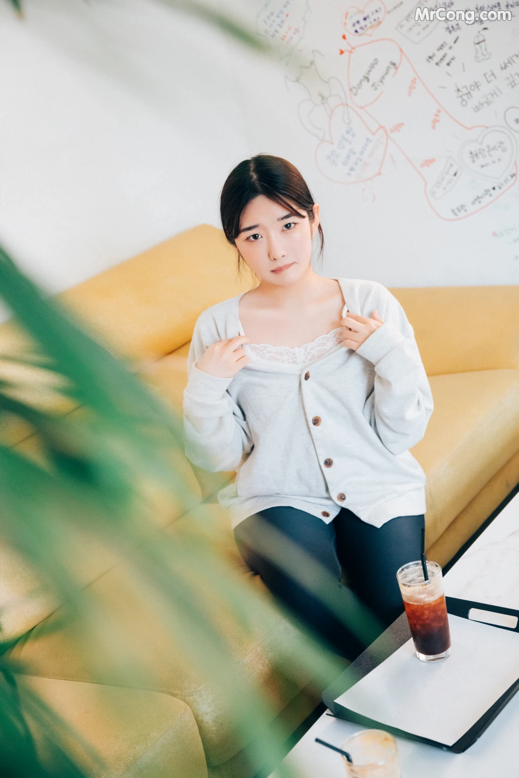 [Loozy] Sonson (손손): Yano Date (118 photos)