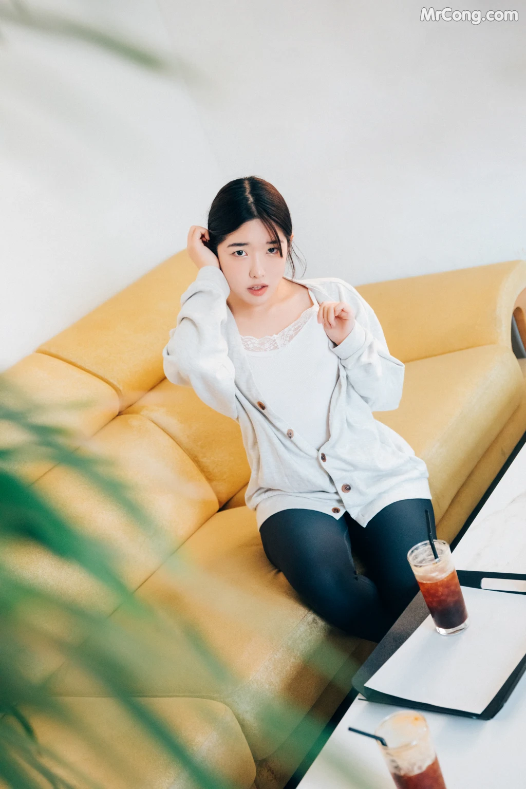 [Loozy] Sonson (손손): Yano Date (118 photos)