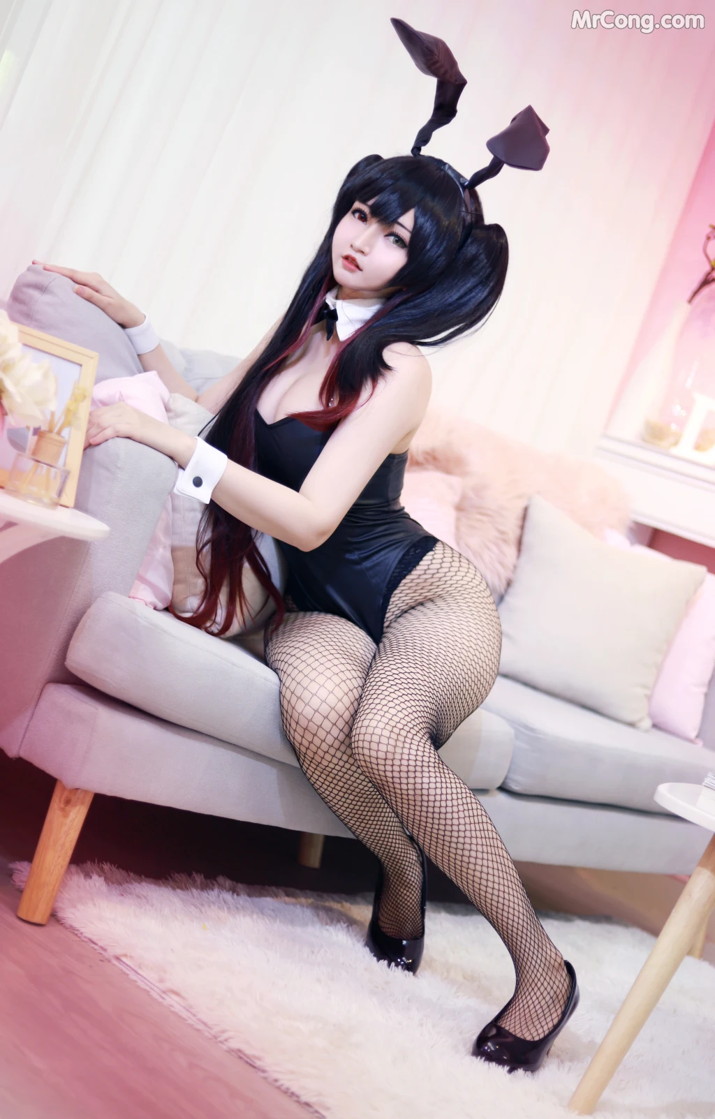 Coser@Potato Godzilla: Kurumi Tokisaki Bunny Girl (35 photos)
