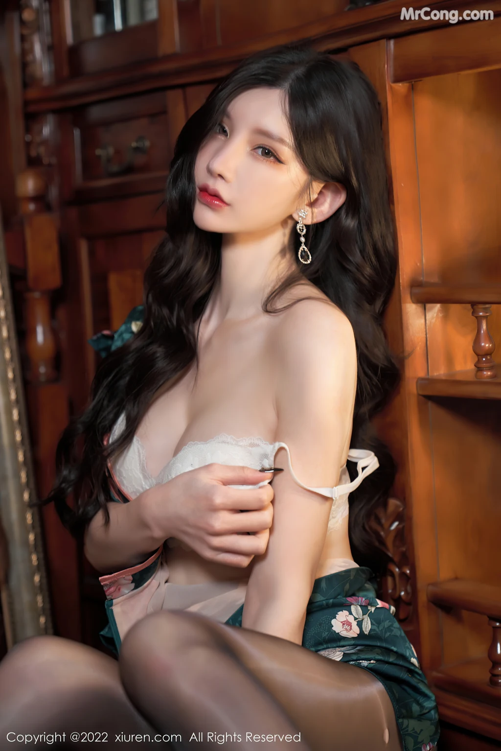 XIUREN No.4695: Zhou Yuxi (周于希Sally) (81 photos)
