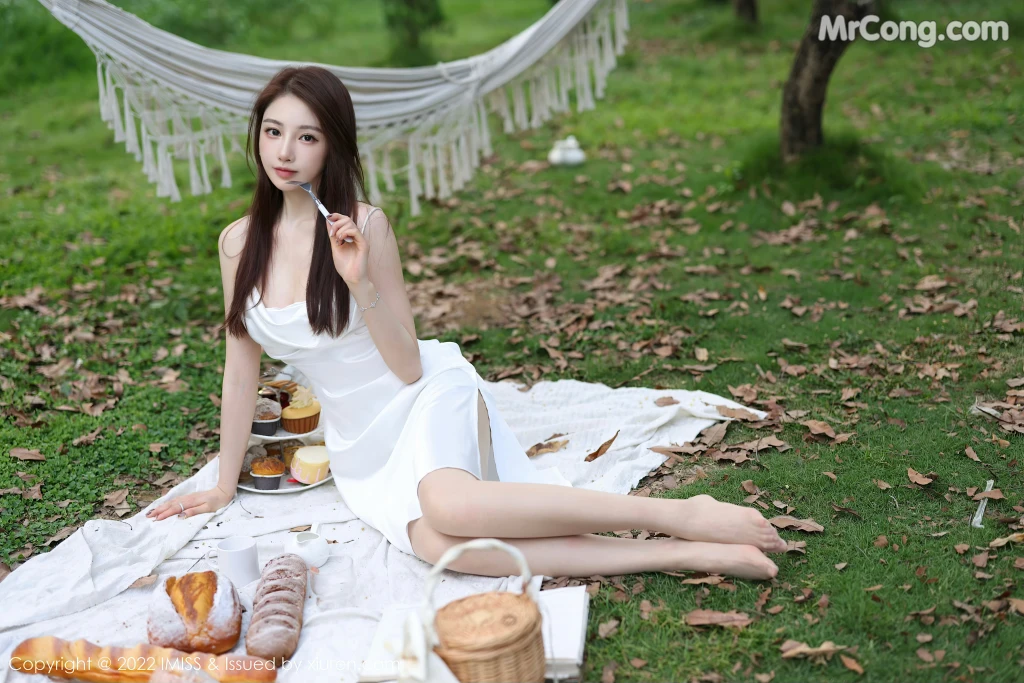 IMISS Vol.682: Lynn (刘奕宁) (25 photos) – Page 3