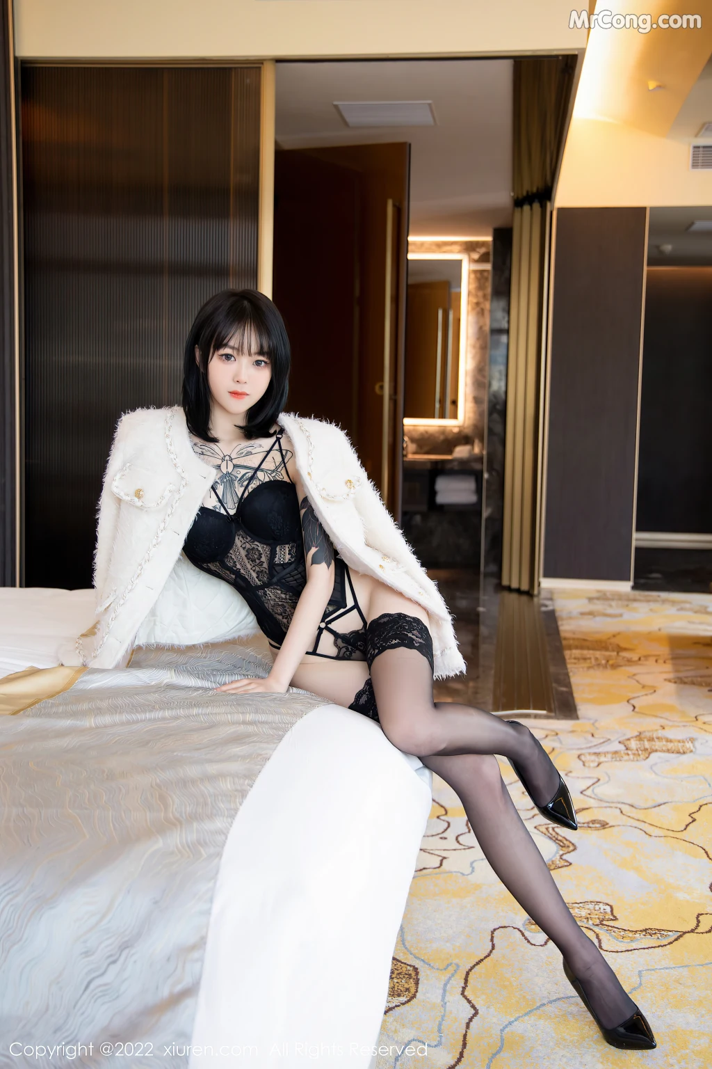 XIUREN No.4700: 奶瓶 (75 photos) – Page 2