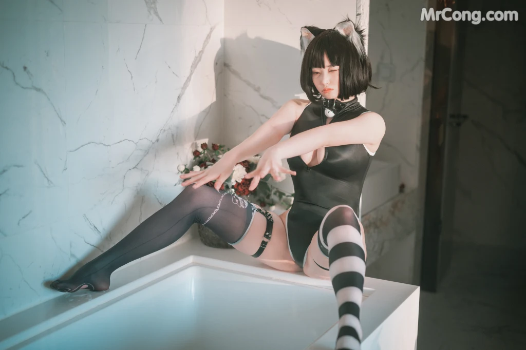 DJAWA Photo – Bambi (밤비): “Le chat déteste la douche” (25 photos)