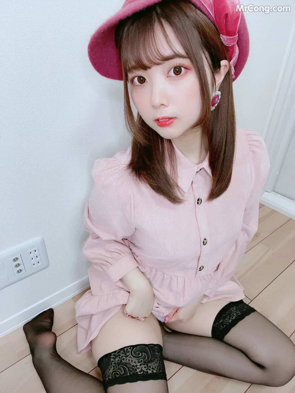 [Fantia] Tomiko (とみこ): Nov 2021 (30 photos) – Page 2