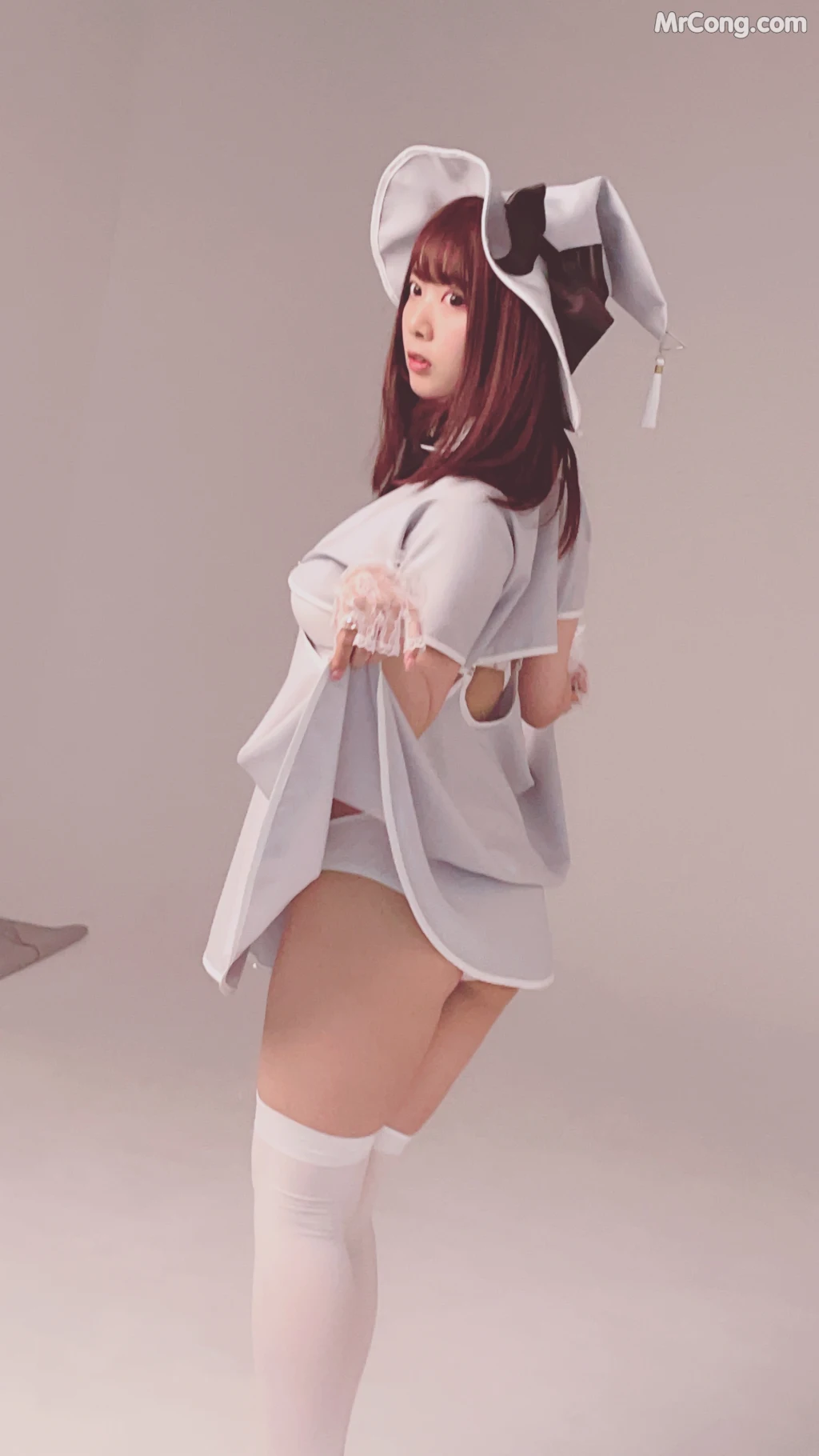 [Fantia] Tomiko (とみこ): FLASHスペシャル⭐️脇撮り写真 (25 photos)