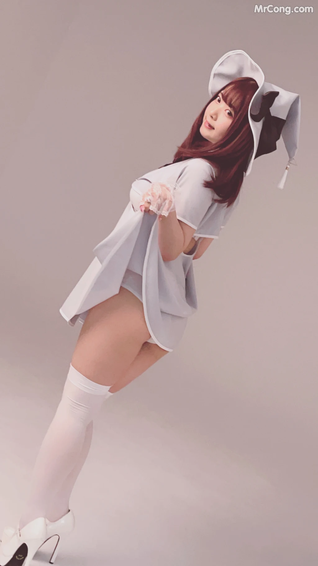 [Fantia] Tomiko (とみこ): FLASHスペシャル⭐️脇撮り写真 (25 photos)