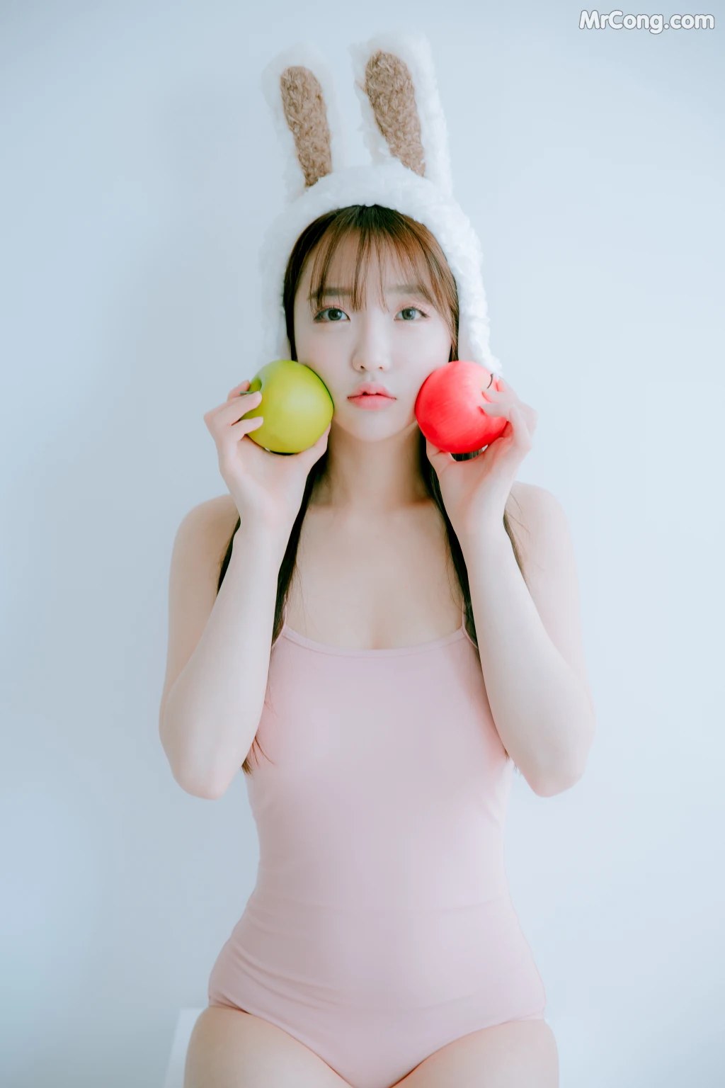 JOApictures – Son Ye-Eun (손예은) x JOA 20. APR Vol.2 (79 photos) – Page 5