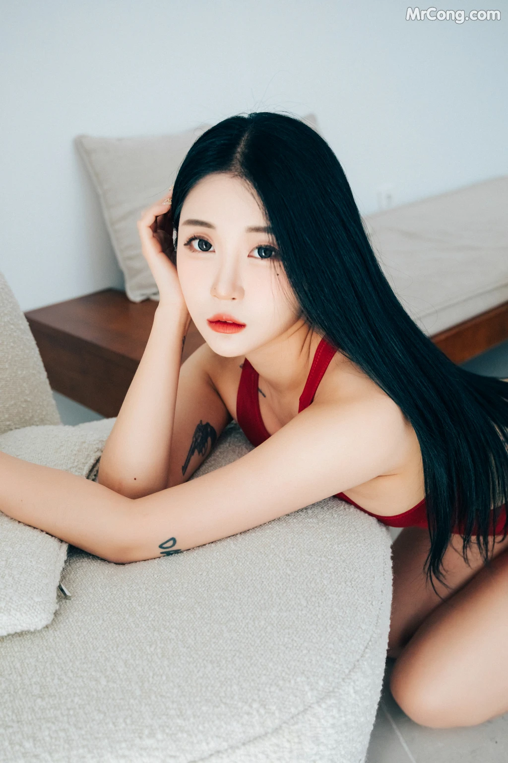[Loozy] Bomi (보미): Thin Piece Between (63 photos) – Page 2