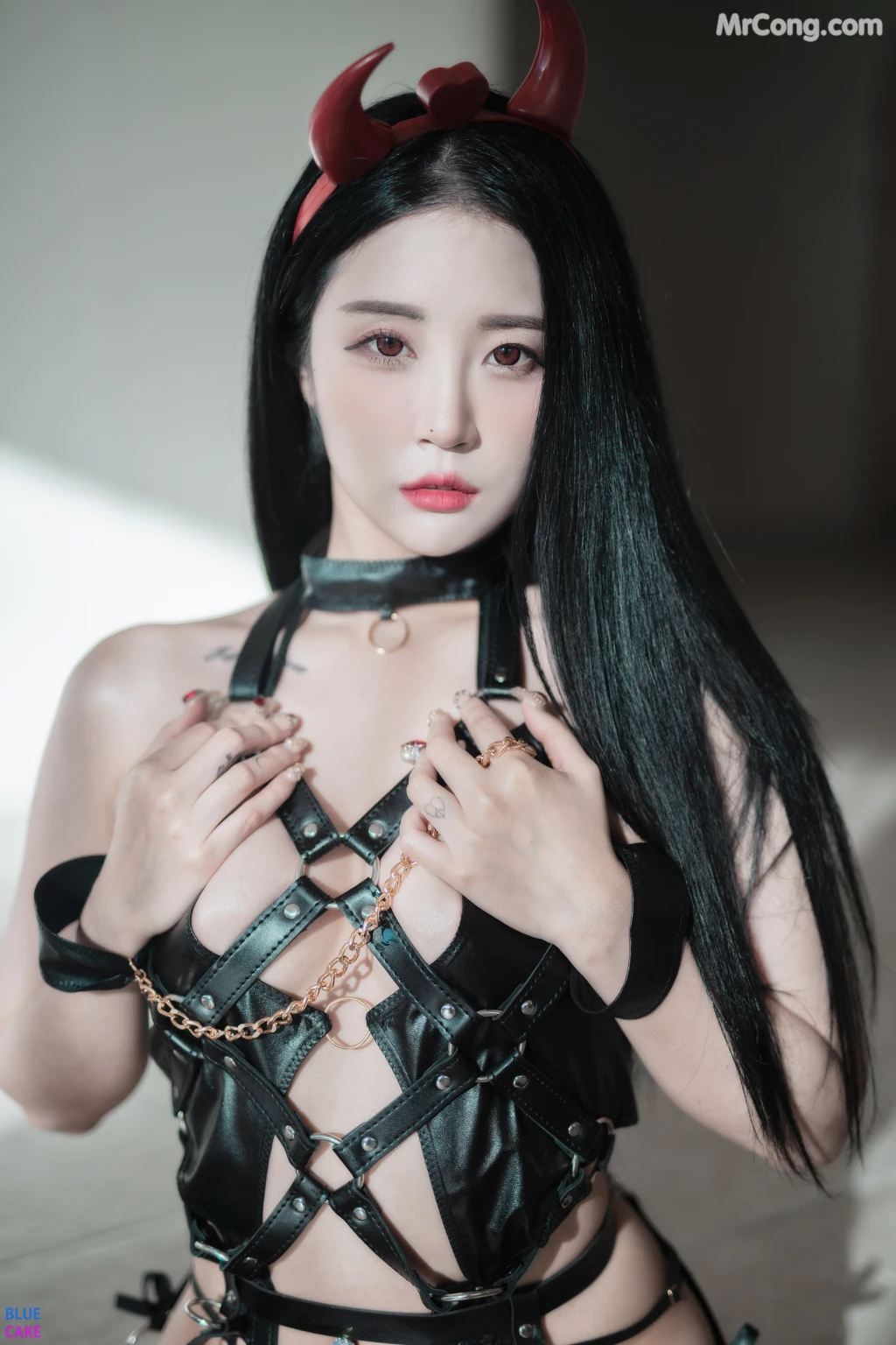 [BLUECAKE] Bomi (보미): Secret Halloween Daylight (68 photos) – Page 7