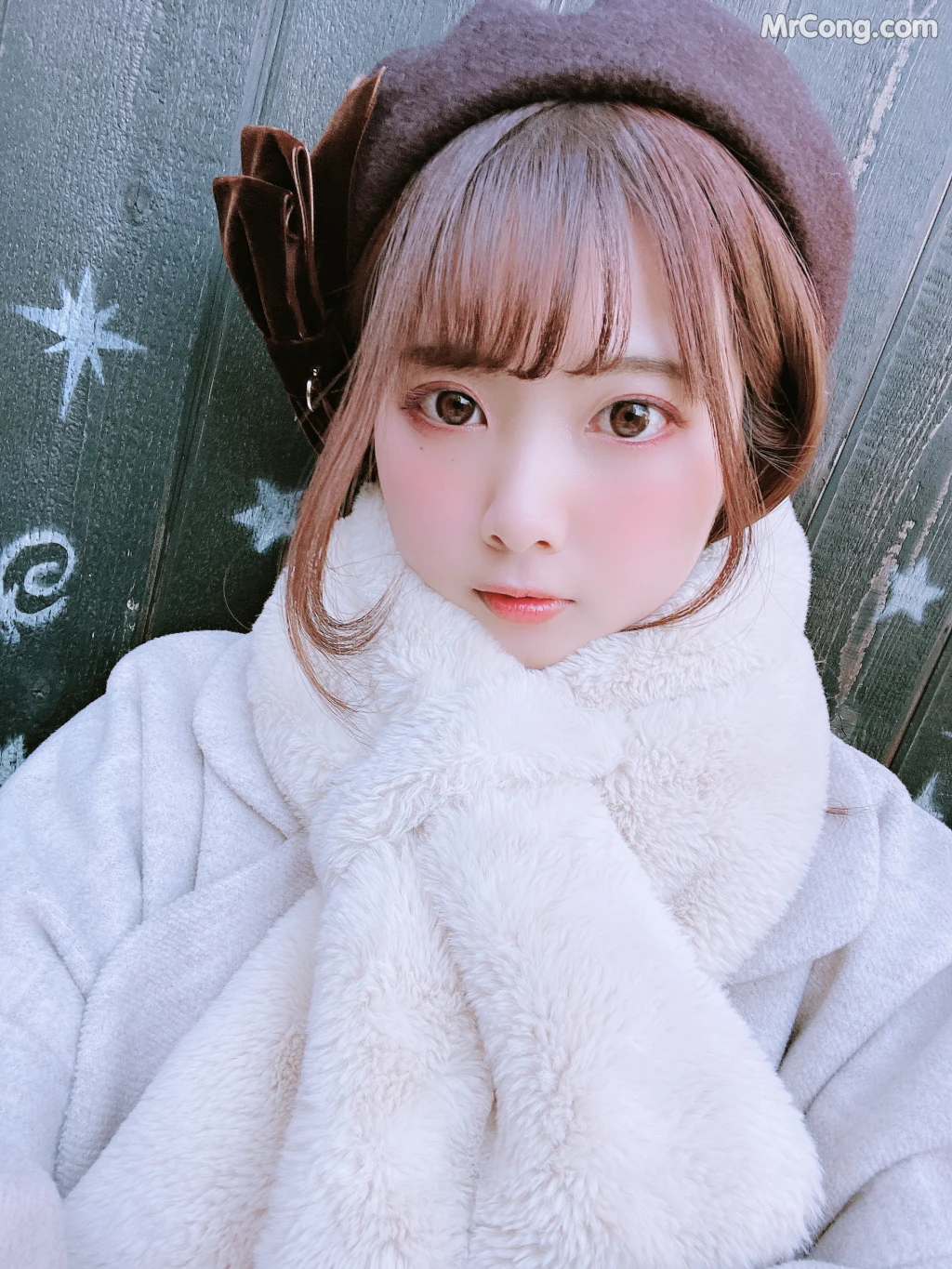 [Fantia] Tomiko (とみこ): じぇらぴけ?と、今日の私服自撮り。 (52 photos)