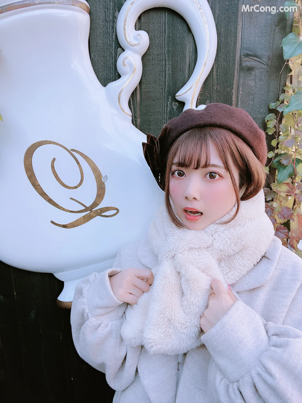 [Fantia] Tomiko (とみこ): じぇらぴけ?と、今日の私服自撮り。 (52 photos)