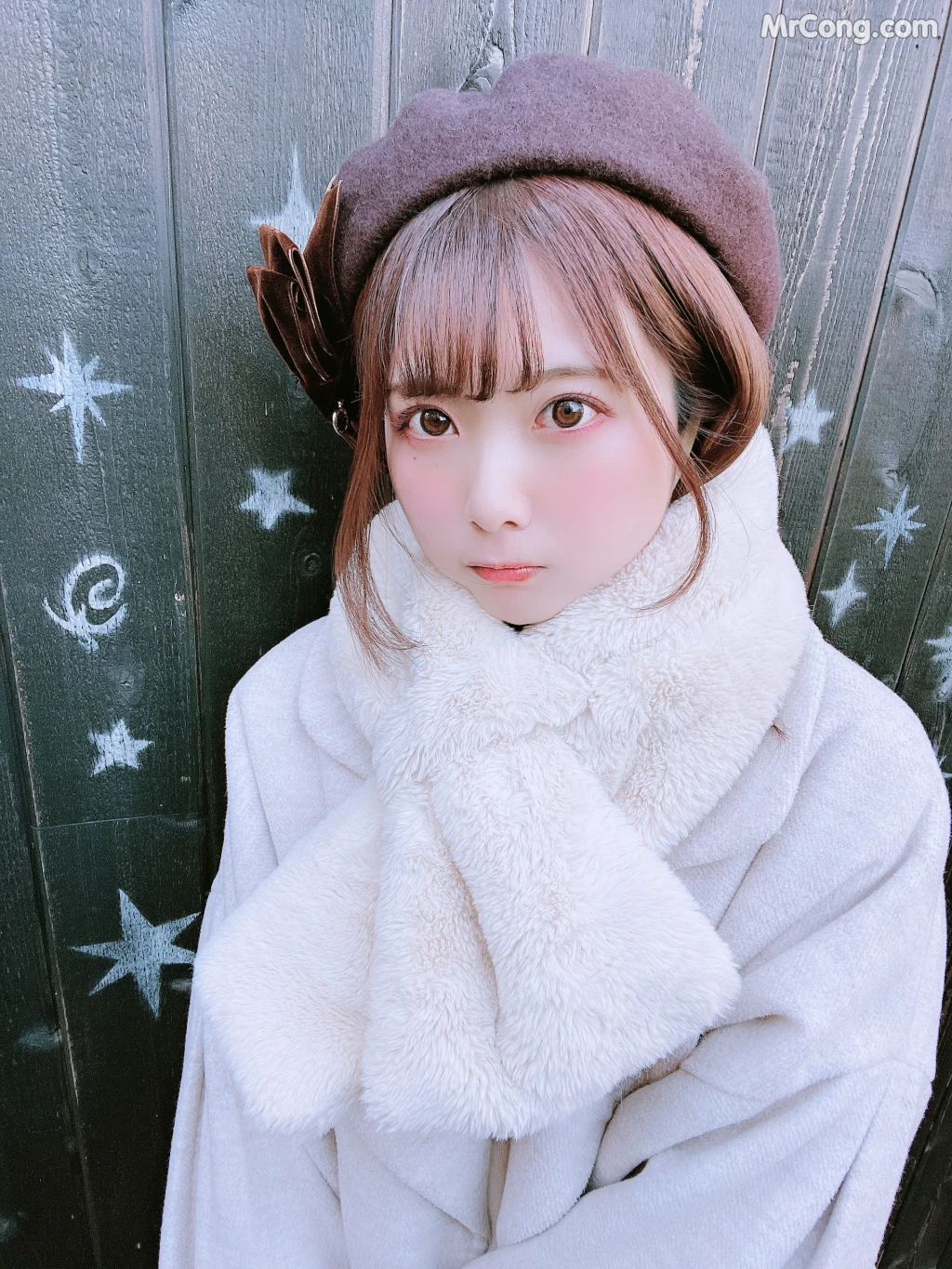 [Fantia] Tomiko (とみこ): じぇらぴけ?と、今日の私服自撮り。 (52 photos)