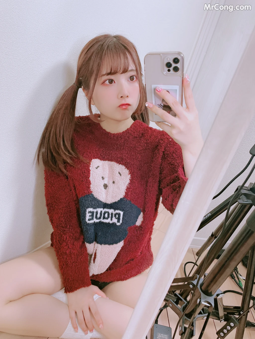 [Fantia] Tomiko (とみこ): じぇらぴけ?と、今日の私服自撮り。 (52 photos) – Page 4