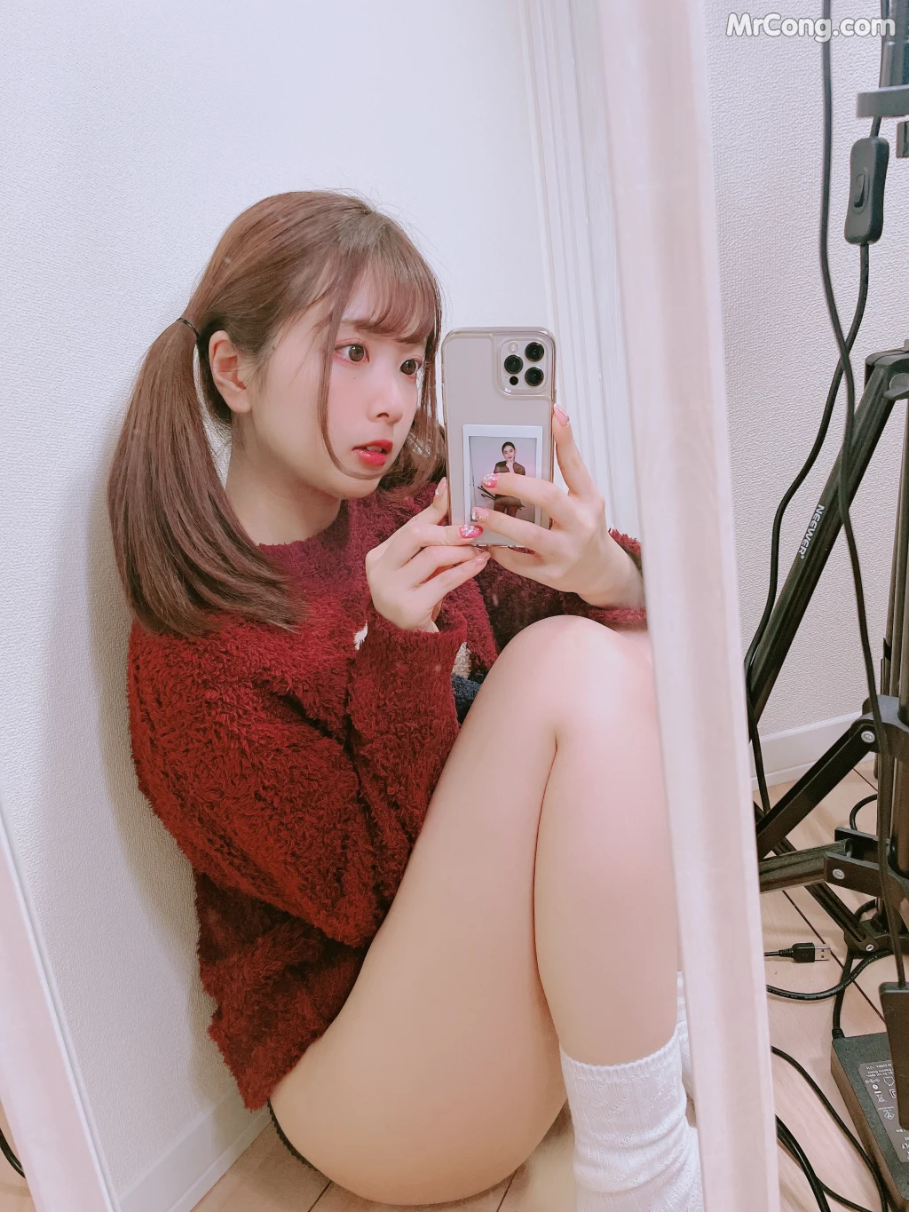 [Fantia] Tomiko (とみこ): じぇらぴけ?と、今日の私服自撮り。 (52 photos) – Page 4