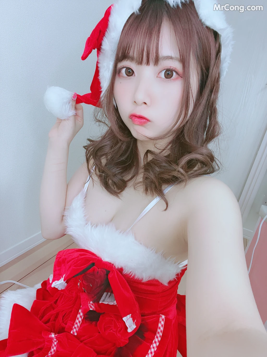 [Fantia] Tomiko (とみこ): とみこサンタから自撮りのお届け???動画もあるよ (71 photos) – Page 6