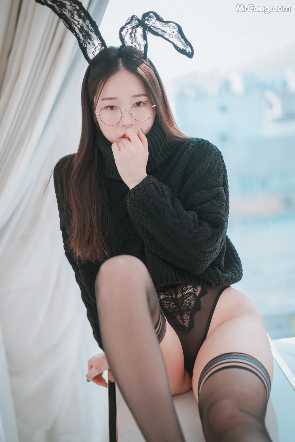 DJAWA Photo – Pia (피아): “Loose and Tight Black” (33 photos) – Page 3