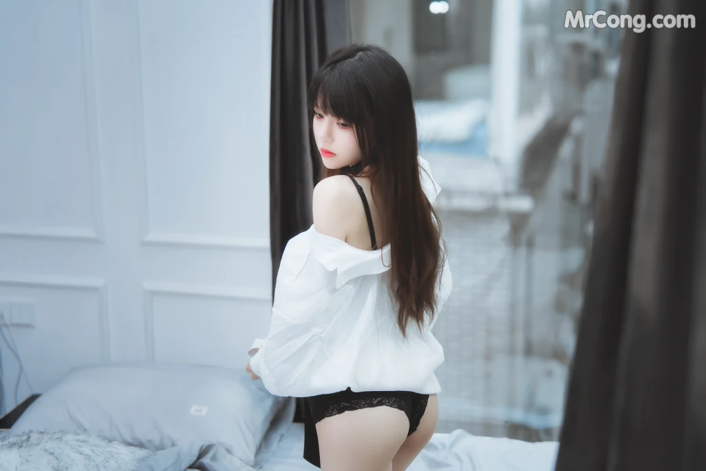 Coser@桜桃喵 Vol.127: 狼来了01 (72 photos)