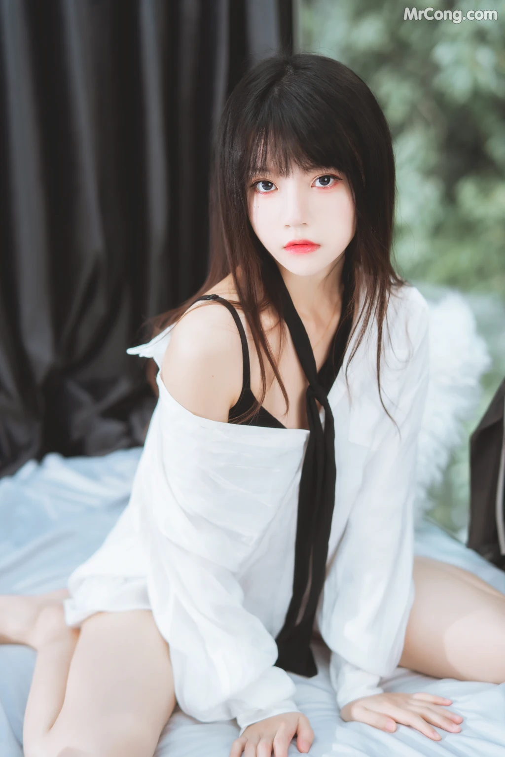 Coser@桜桃喵 Vol.127: 狼来了01 (72 photos) – Page 2